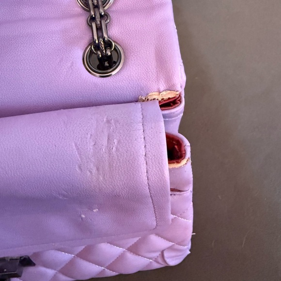 Source Unknown Quilted Shoulder Bag in Lilac with Gunmetal Chain - Picture 10 of 12